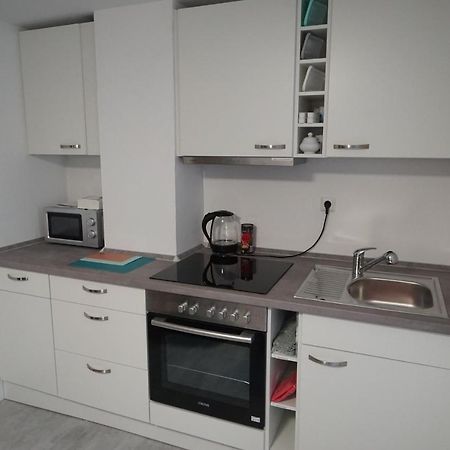 Neue Und Zentral Gelegene Wohnung In Stuttgart Luaran gambar